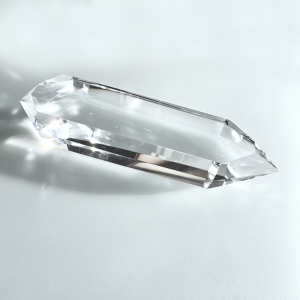 Vogel Gateway 8 in Lab Quartz